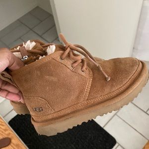 Kids Ugg Neumel boots.